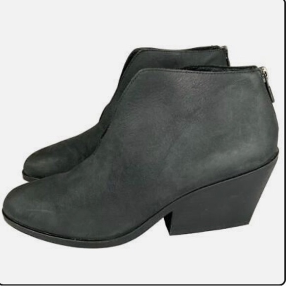 Eileen Fisher Shoes - Eileen Fisher Nelson Nubuck leather split shaft ankle booties size 8 1/2